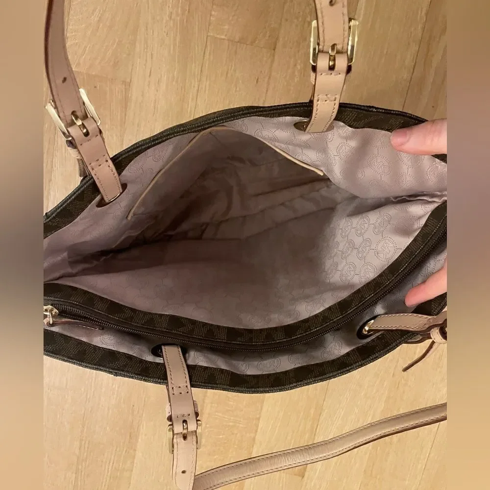Michael Kors shoulder bag